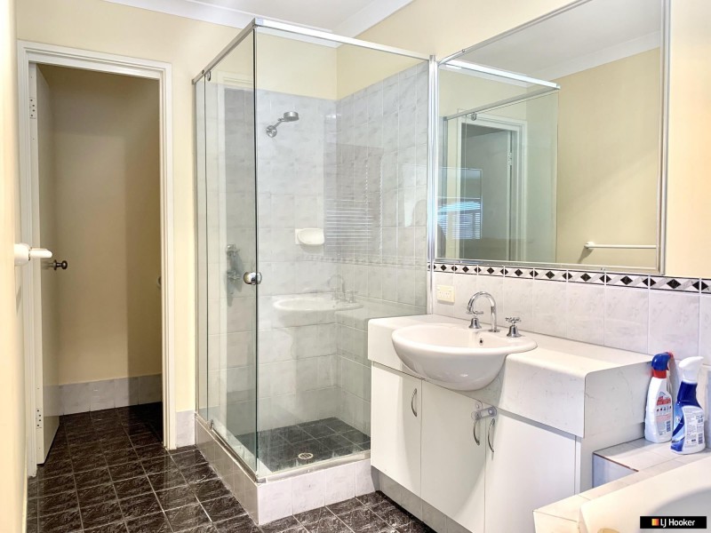 4 Heirisson Turn, Ellenbrook WA 6069