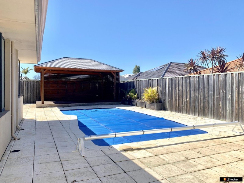 4 Heirisson Turn, Ellenbrook WA 6069