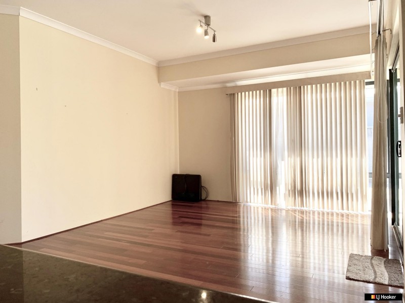 4 Heirisson Turn, Ellenbrook WA 6069