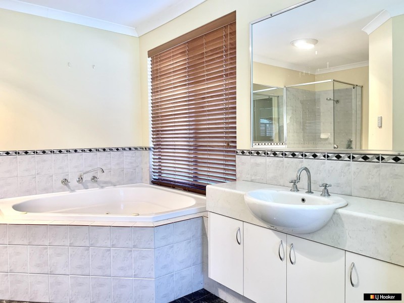 4 Heirisson Turn, Ellenbrook WA 6069