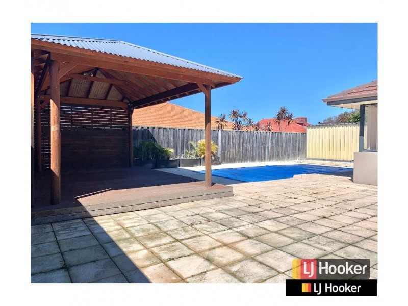 4 Heirisson Turn, Ellenbrook WA 6069