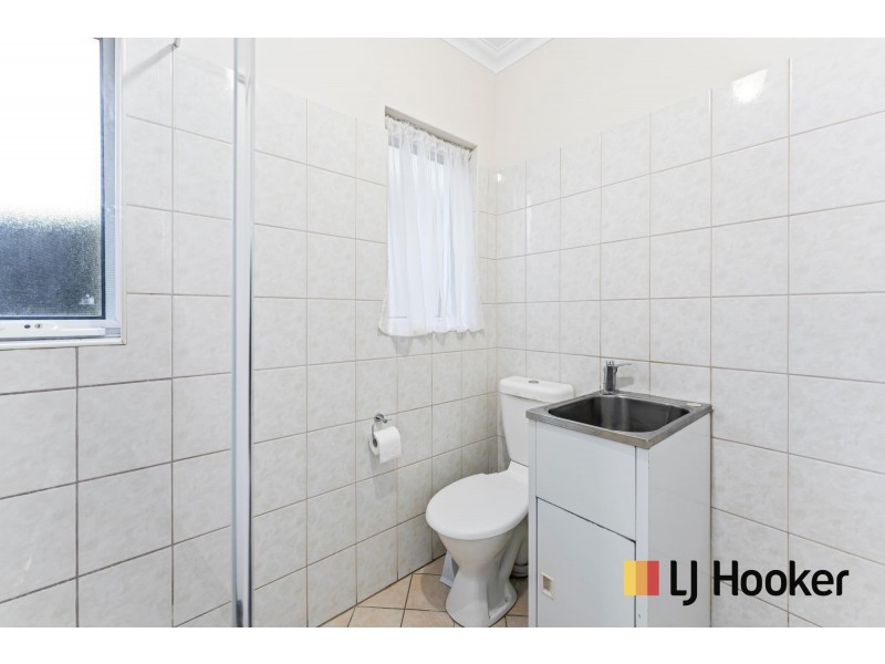 11C Apara Way, Nollamara WA 6061