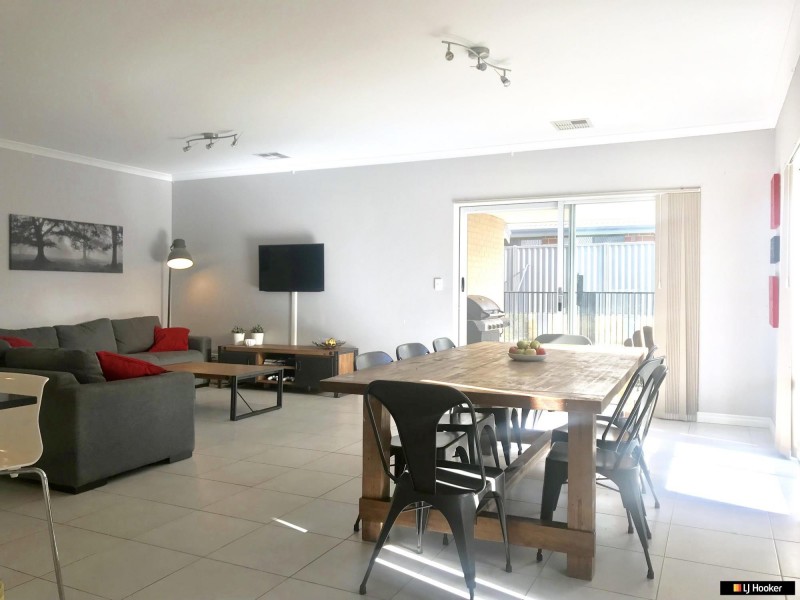 5 Gamin Vista, Aveley WA 6069