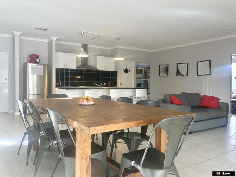 5 Gamin Vista, Aveley WA 6069