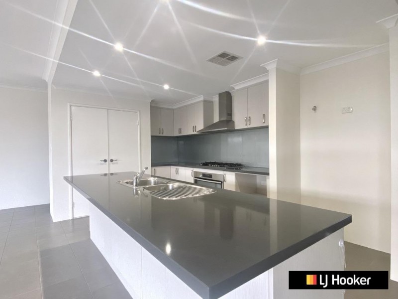 17 Rostratus Link, Dayton WA 6055