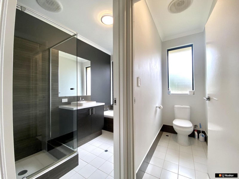 10 Torside Street, Aveley WA 6069