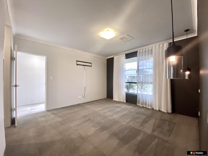 10 Torside Street, Aveley WA 6069