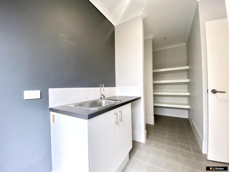 10 Torside Street, Aveley WA 6069