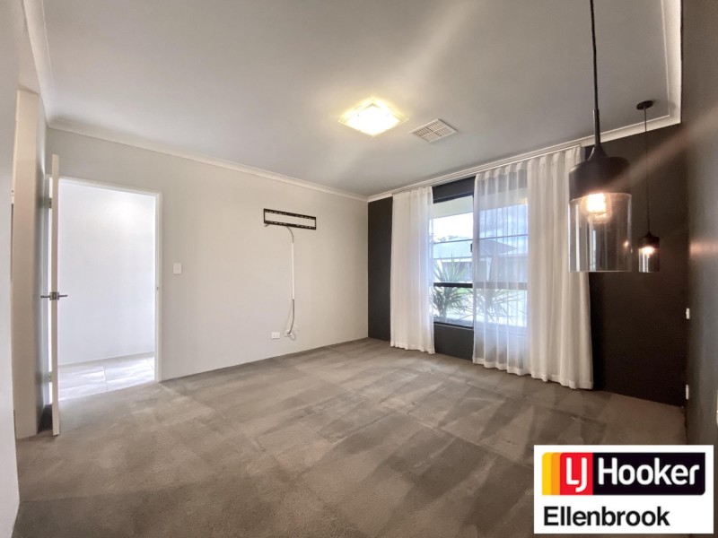10 Torside Street, Aveley WA 6069