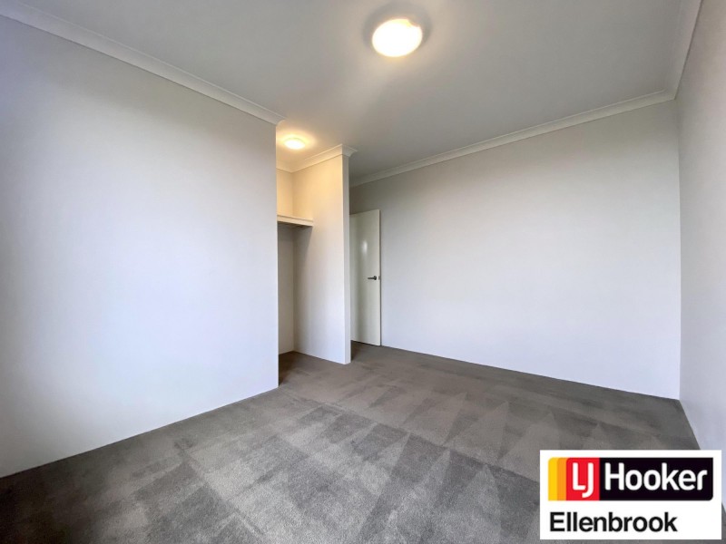 10 Torside Street, Aveley WA 6069
