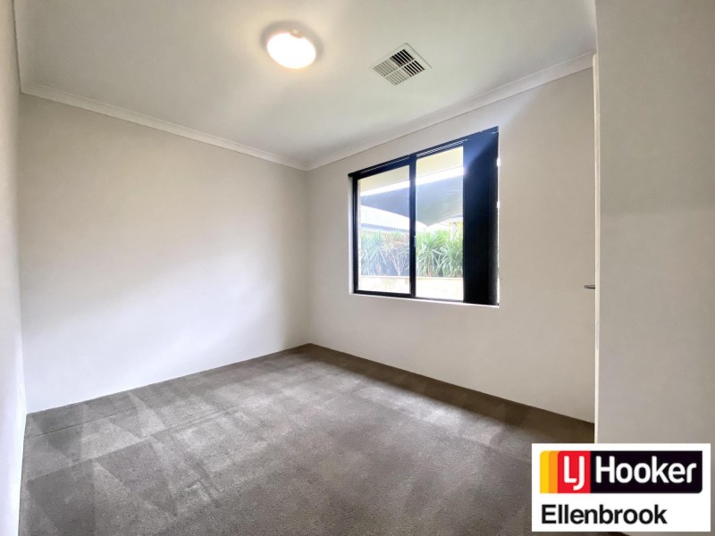 10 Torside Street, Aveley WA 6069