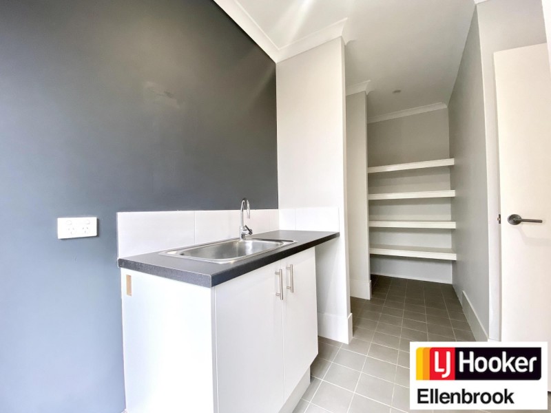 10 Torside Street, Aveley WA 6069