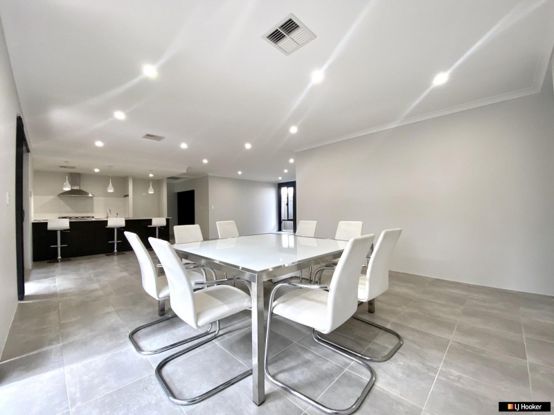 10 Torside Street, Aveley WA 6069