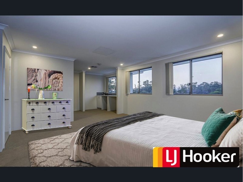 6 Dovestone Road, Aveley WA 6069