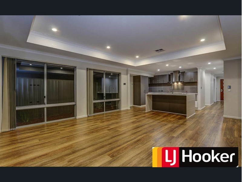 6 Dovestone Road, Aveley WA 6069