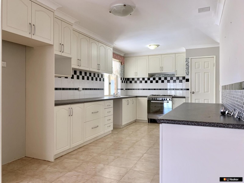 34 Guadalupe Drive, Ballajura WA 6066