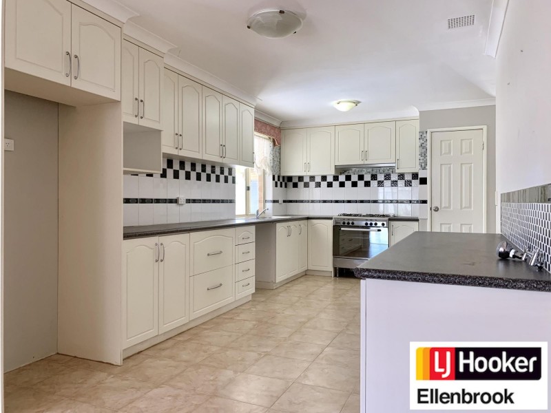 34 Guadalupe Drive, Ballajura WA 6066