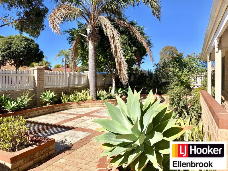 34 Guadalupe Drive, Ballajura WA 6066