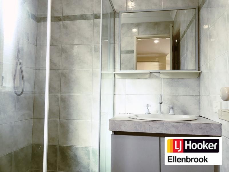 1 Bianchi Place, Alexander Heights WA 6064