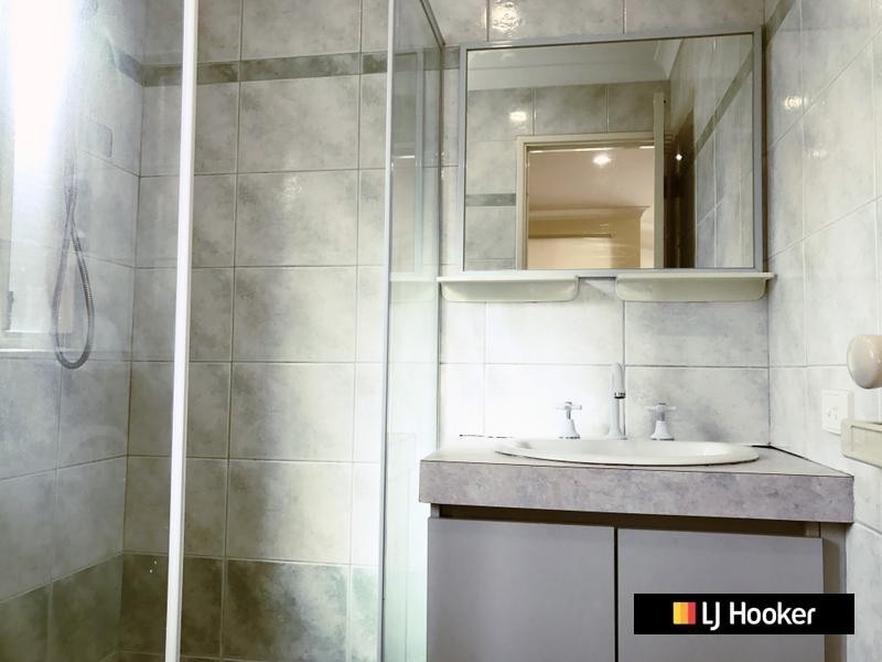 1 Bianchi Place, Alexander Heights WA 6064