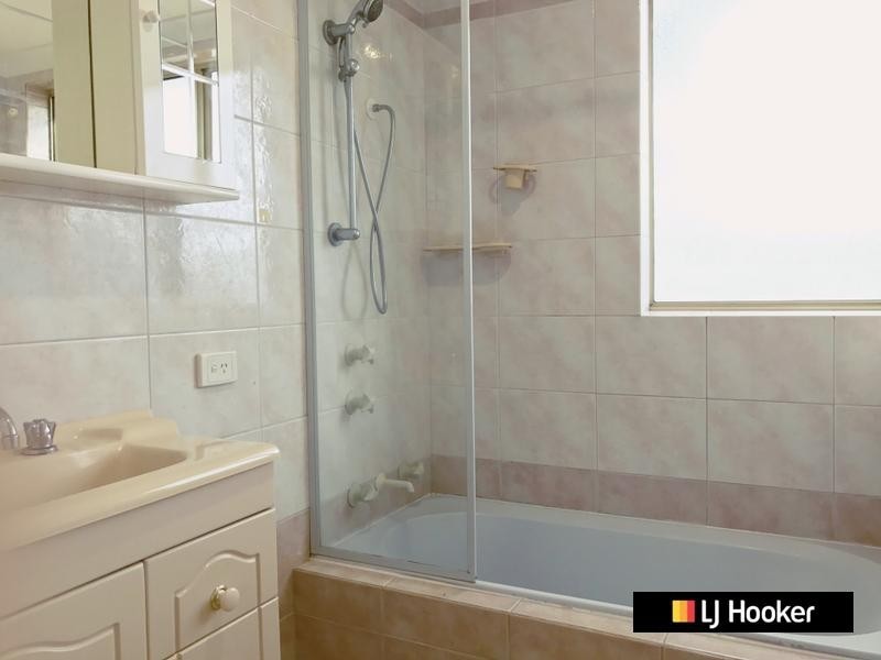 1 Bianchi Place, Alexander Heights WA 6064