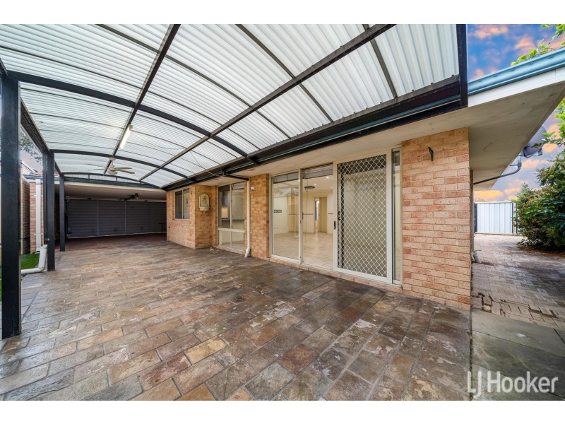 1 Bianchi Place, Alexander Heights WA 6064