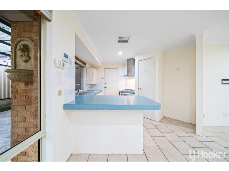 1 Bianchi Place, Alexander Heights WA 6064