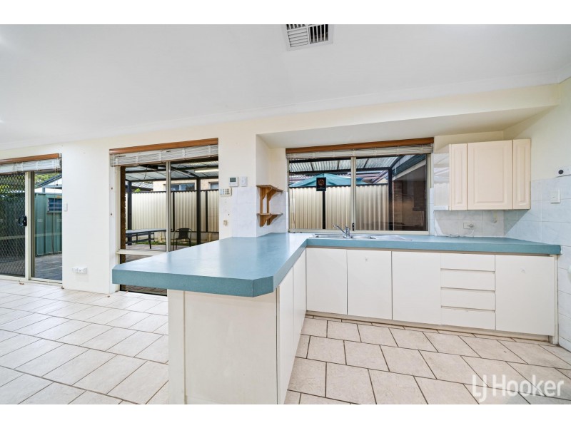 1 Bianchi Place, Alexander Heights WA 6064