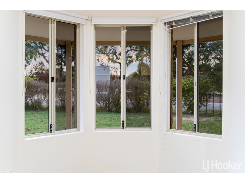 1 Bianchi Place, Alexander Heights WA 6064