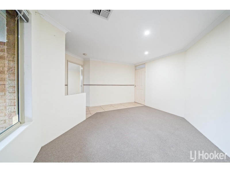 1 Bianchi Place, Alexander Heights WA 6064