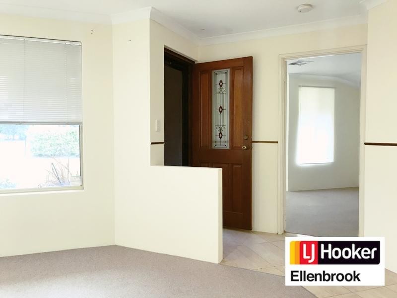 1 Bianchi Place, Alexander Heights WA 6064