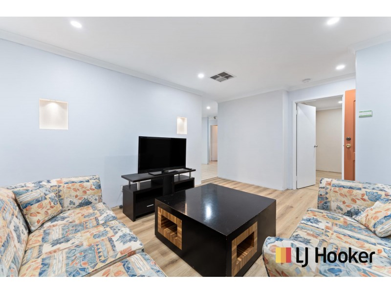 6 Koomba Rise, Bertram WA 6167