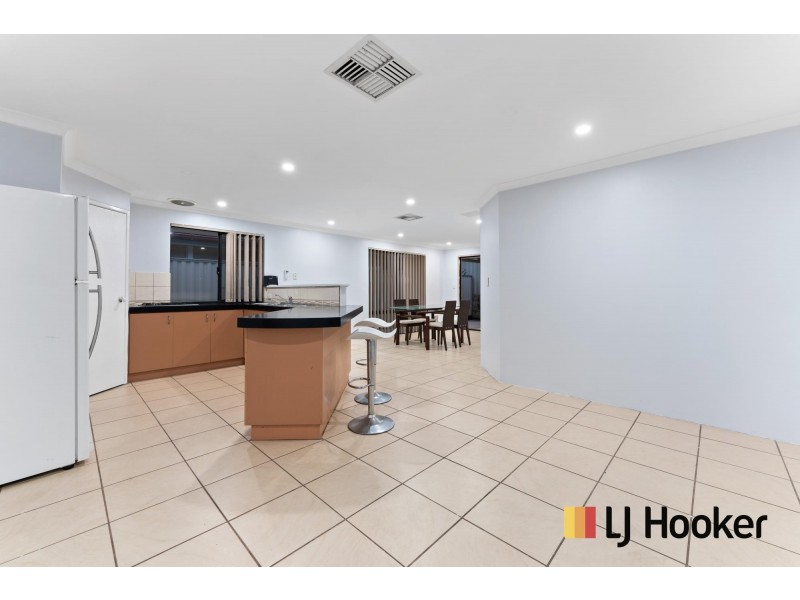 6 Koomba Rise, Bertram WA 6167