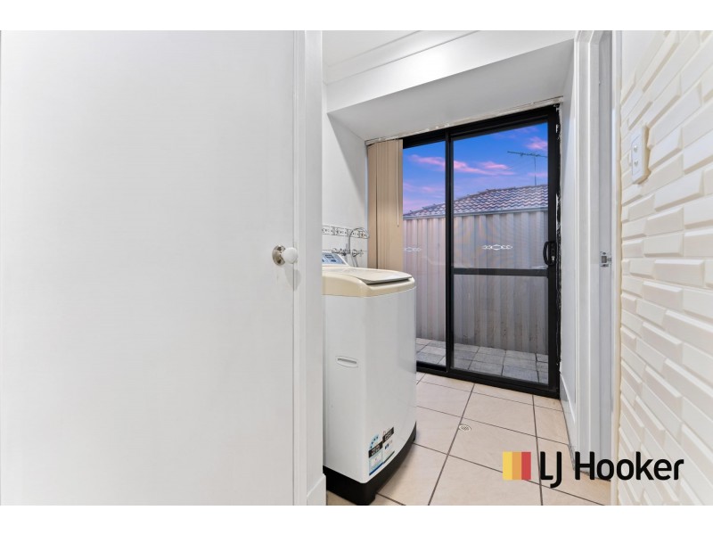 6 Koomba Rise, Bertram WA 6167