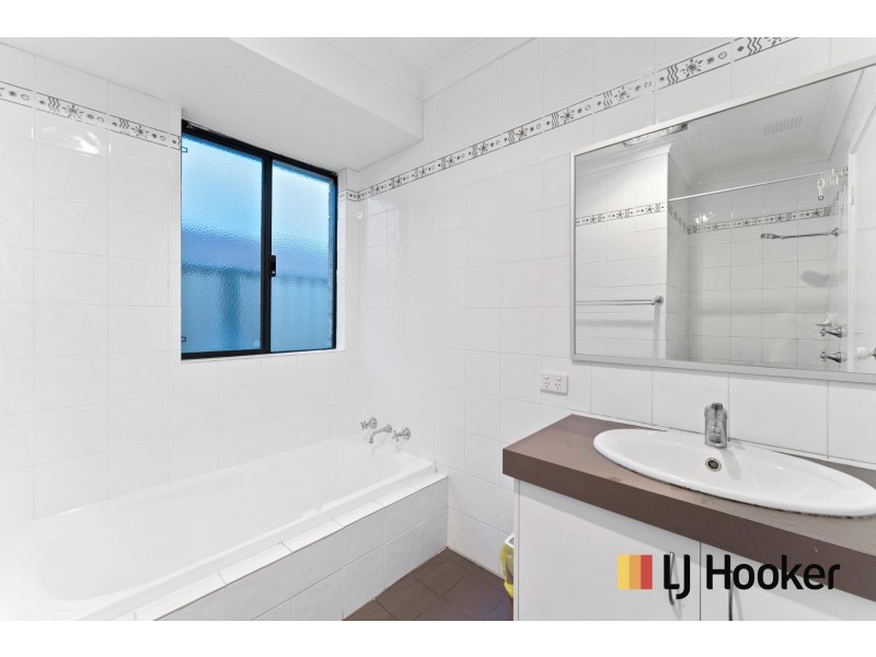 6 Koomba Rise, Bertram WA 6167