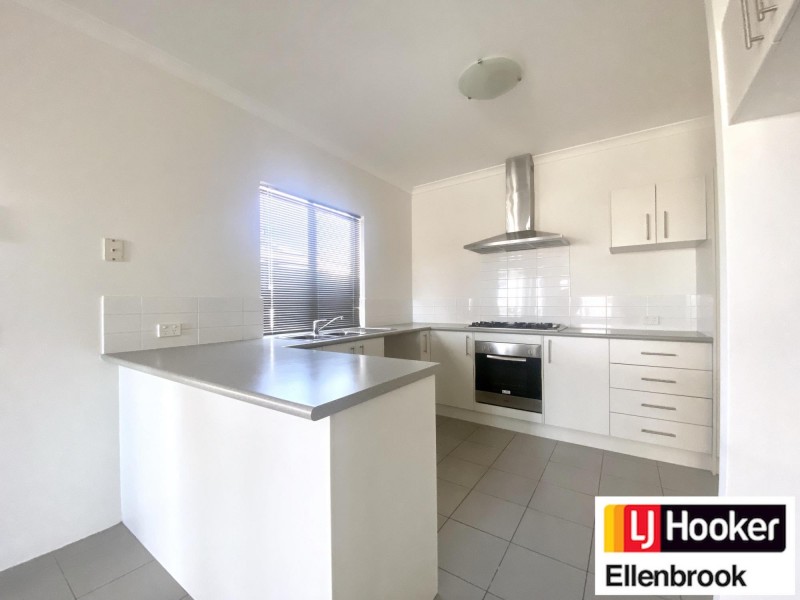 11 Demesne Circuit, Aveley WA 6069