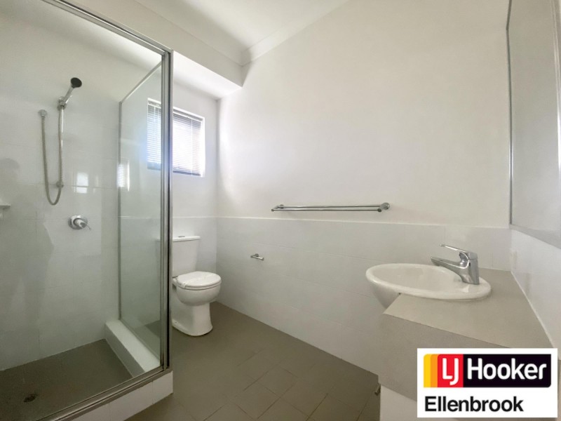 11 Demesne Circuit, Aveley WA 6069