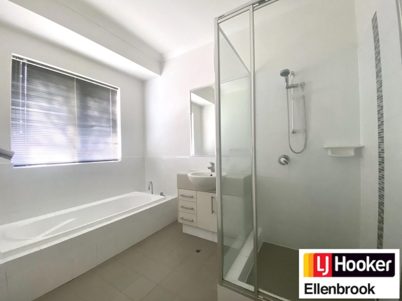 11 Demesne Circuit, Aveley WA 6069