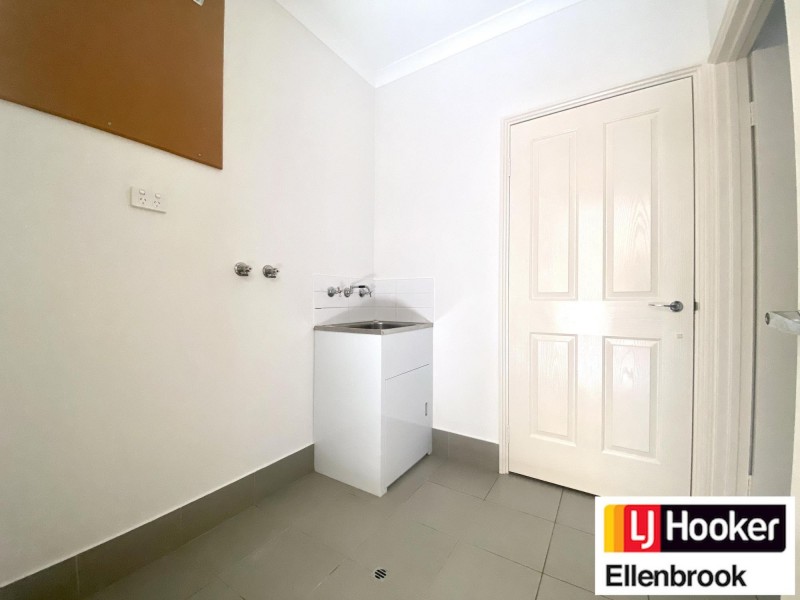 11 Demesne Circuit, Aveley WA 6069