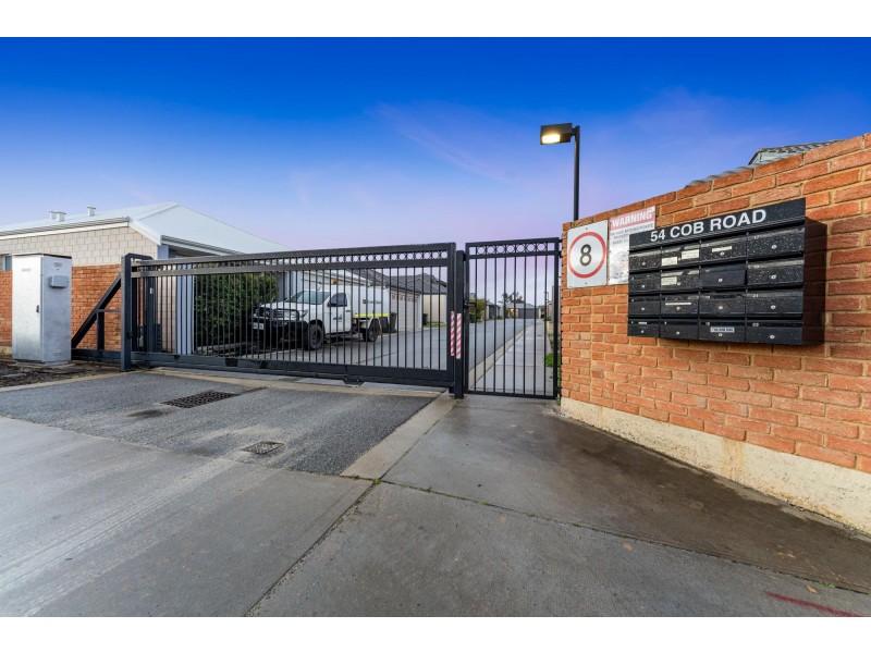 11/54 Cob Road, Brabham WA 6055