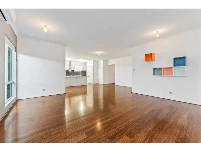 11/54 Cob Road, Brabham WA 6055