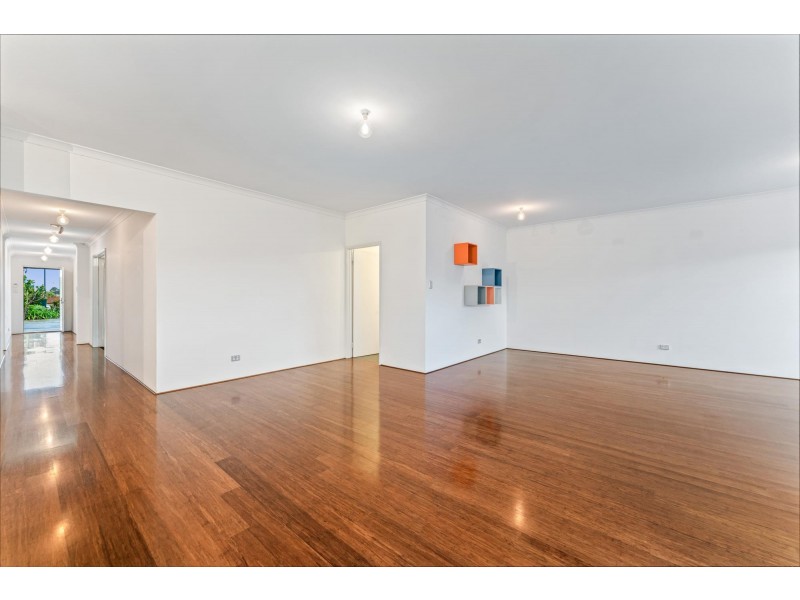 11/54 Cob Road, Brabham WA 6055