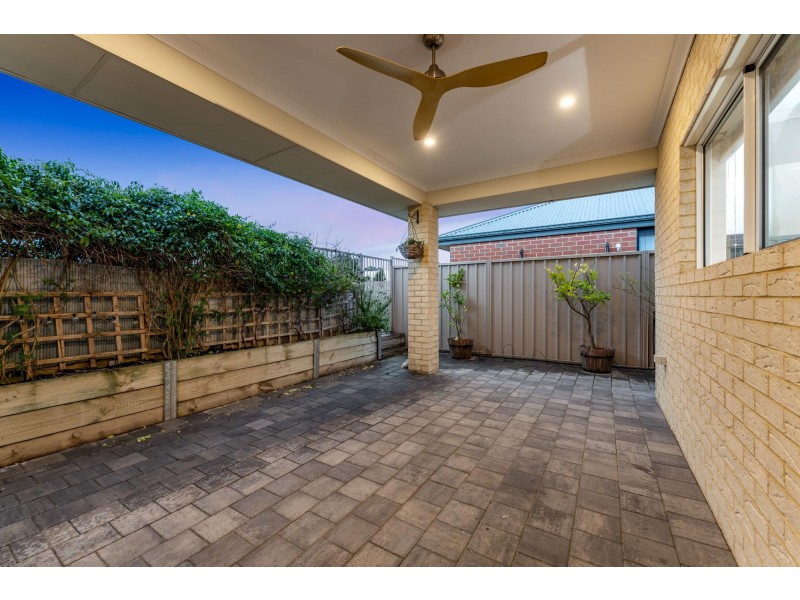 11/54 Cob Road, Brabham WA 6055