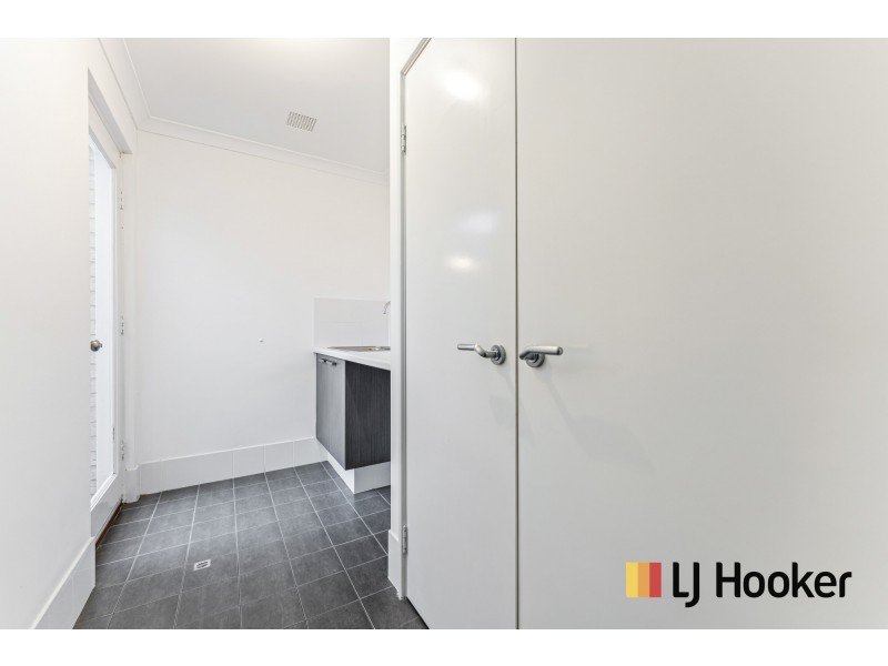 11/54 Cob Road, Brabham WA 6055