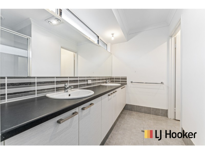 11/54 Cob Road, Brabham WA 6055