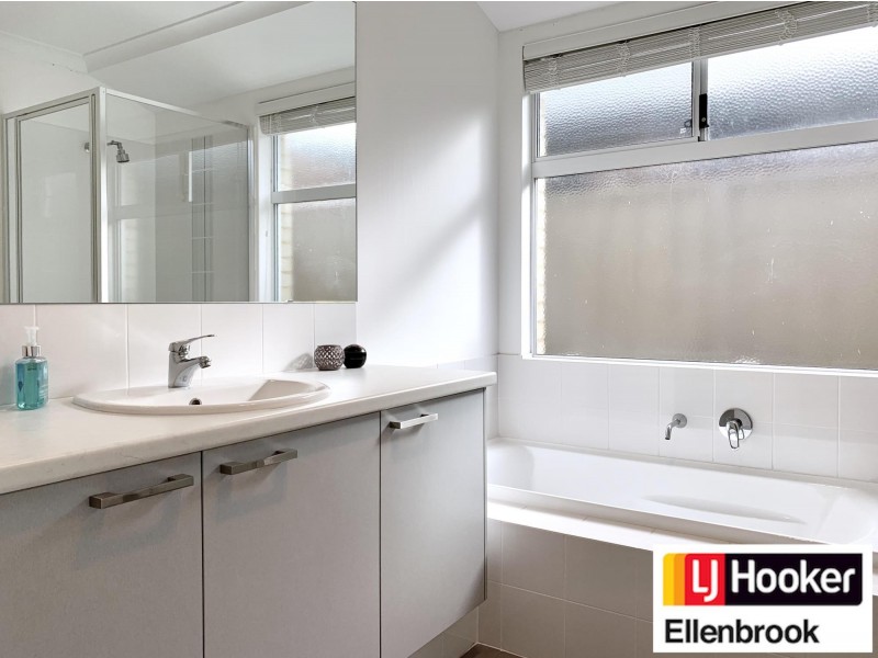 11/54 Cob Road, Brabham WA 6055