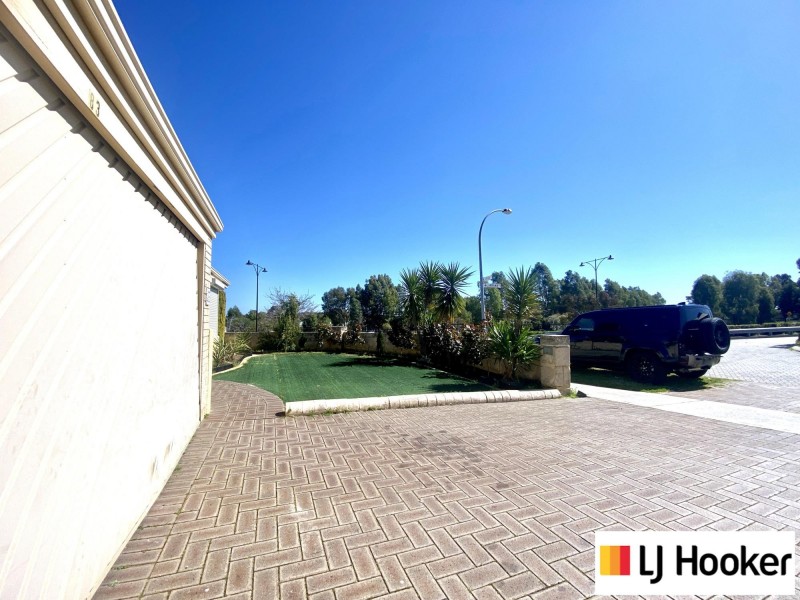 83 Larrawa Circle, Ellenbrook WA 6069