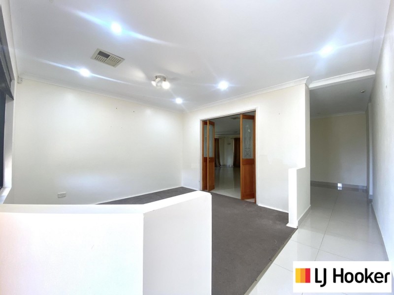 83 Larrawa Circle, Ellenbrook WA 6069