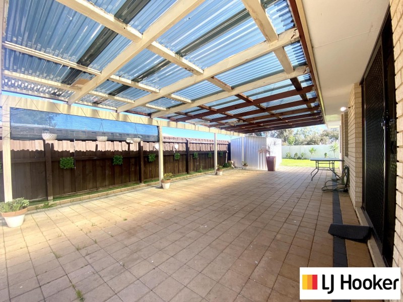 83 Larrawa Circle, Ellenbrook WA 6069