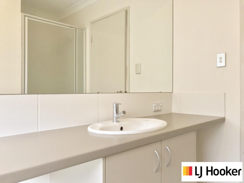 18 Wishard Circuit, Aveley WA 6069